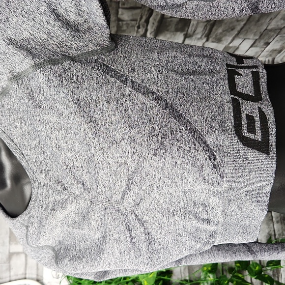 Arise by Echt Crop Sealmess - Picture 3 of 6